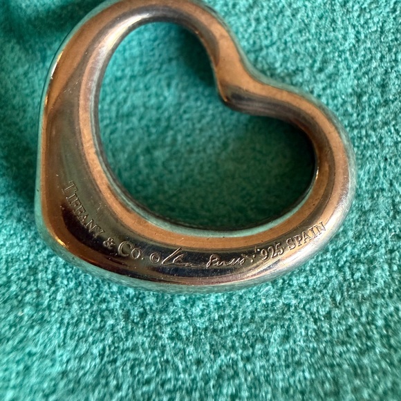 Tiffany & Co. Elsa Peretti Silver Open Heart Pendant - Picture 3 of 5